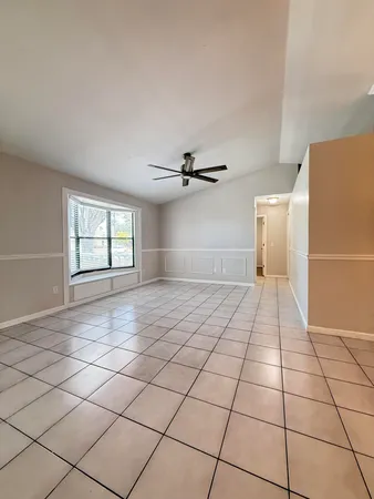 $2,600 | 1626 Southwest Buffum Lane, Port St. Lucie, FL 34984