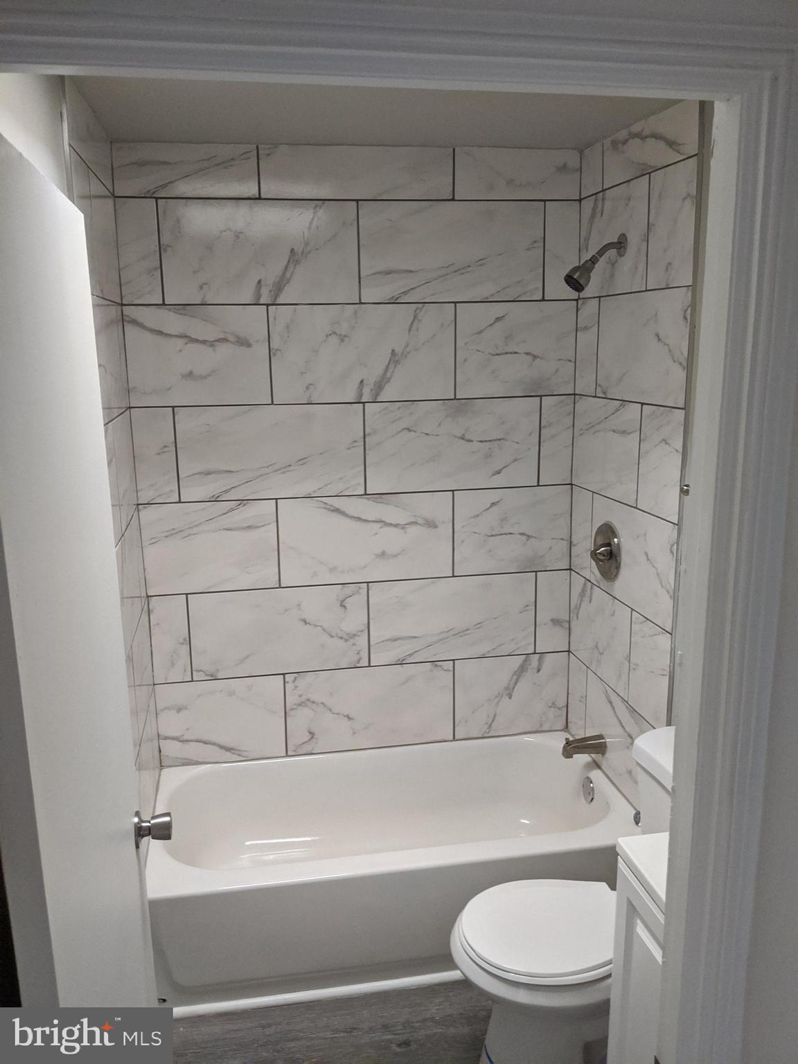 345 Leeanne Road Baltimore, MD 21221 - Photo 8 of 16 Gallery Image 8