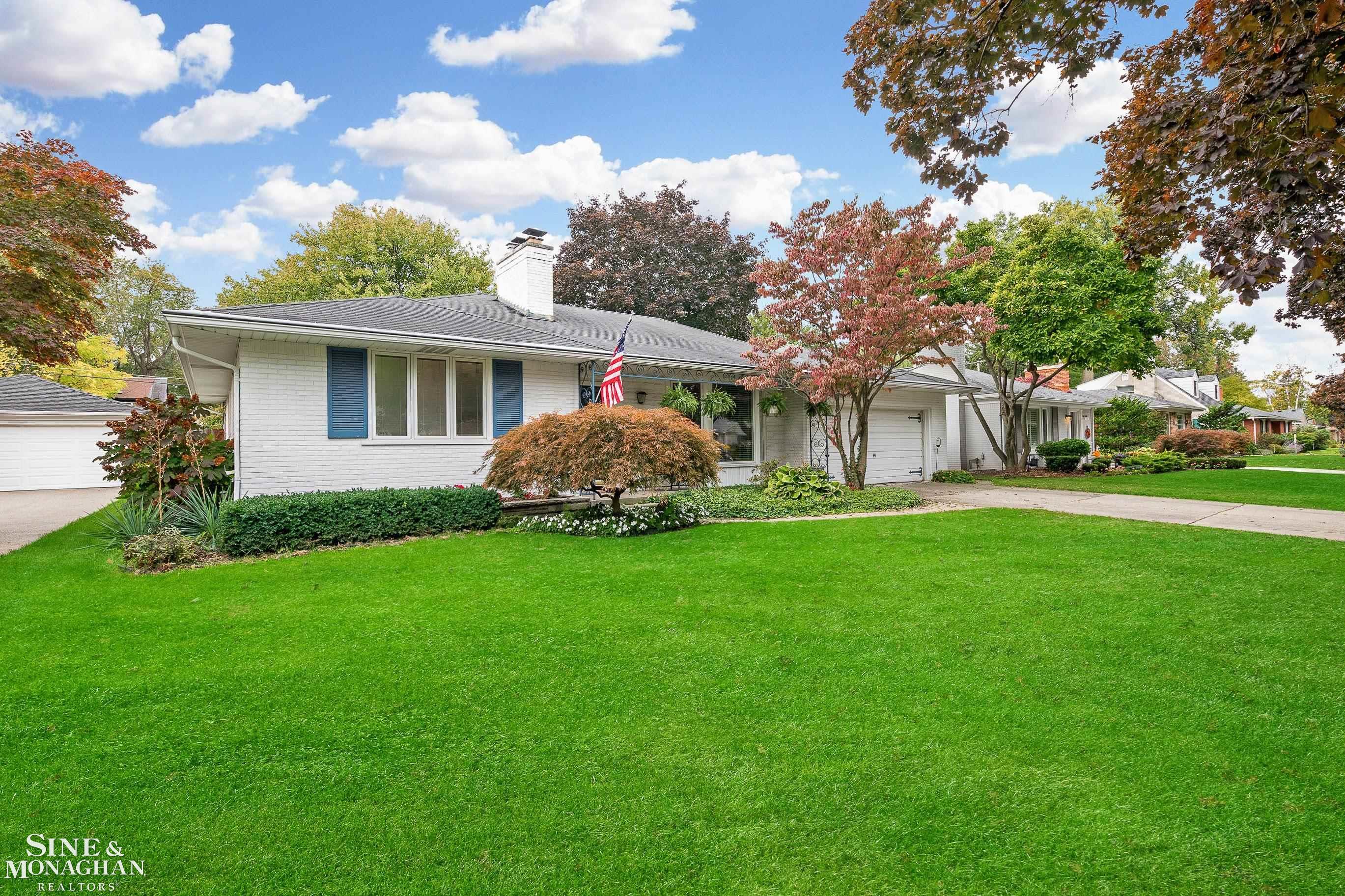 187 Ridgemont Road Grosse Pointe Farms, MI 48236 - Photo 8 of 11