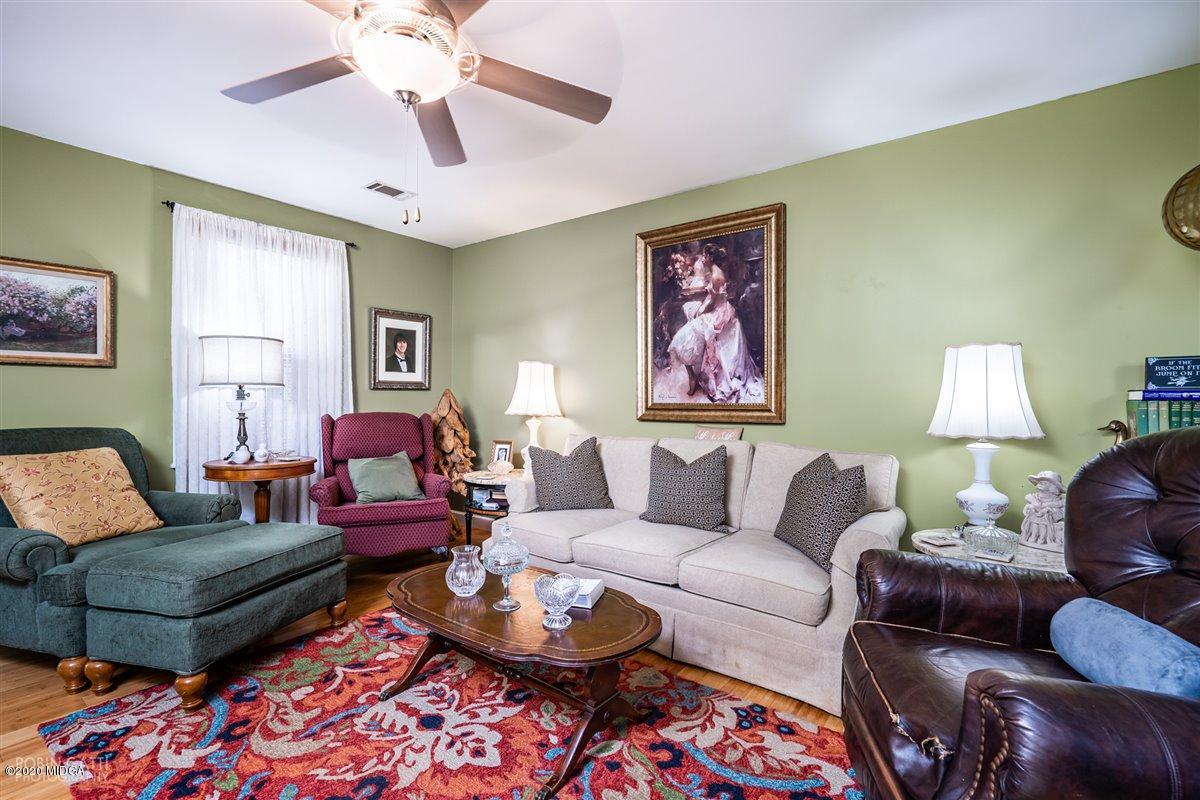 819 Sutton Road Forsyth, GA 31029 - Photo 4 of 22 05-DSC03400