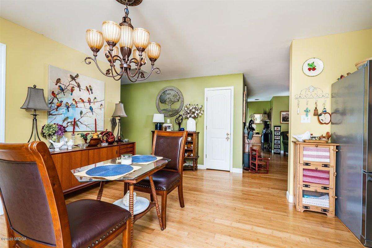 819 Sutton Road Forsyth, GA 31029 - Photo 7 of 22 08-DSC03407