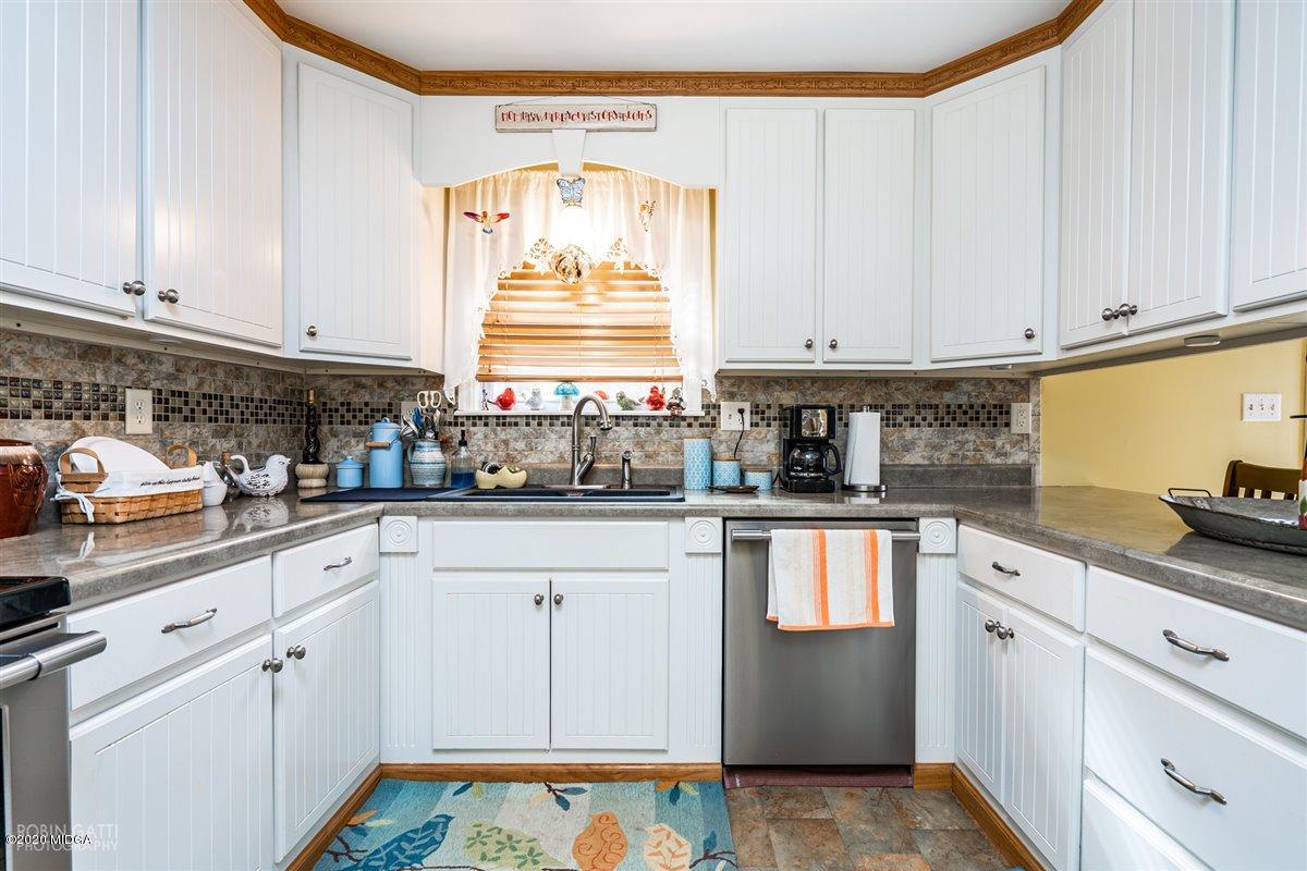 819 Sutton Road Forsyth, GA 31029 - Photo 10 of 22 11-DSC03414
