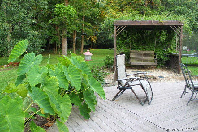 8845 Marlfield Road Gloucester, VA 23061 - Photo 12 of 17