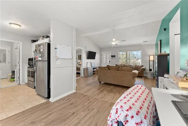 $295,000 | 4010 Glen Ridge, Gainesville, GA 30507