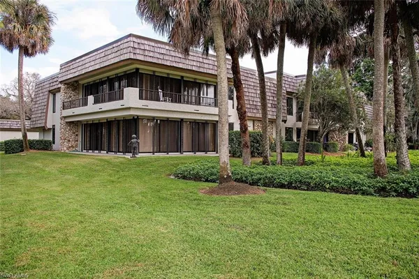 $329,900 | 106 Wilderness Drive, Unit I236, Naples, FL 34105