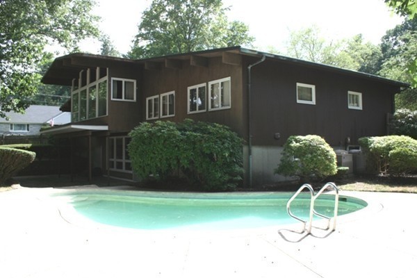 3 Longbow Road Lynnfield, MA 01940 - Photo 14 of 18 Gallery Image 14