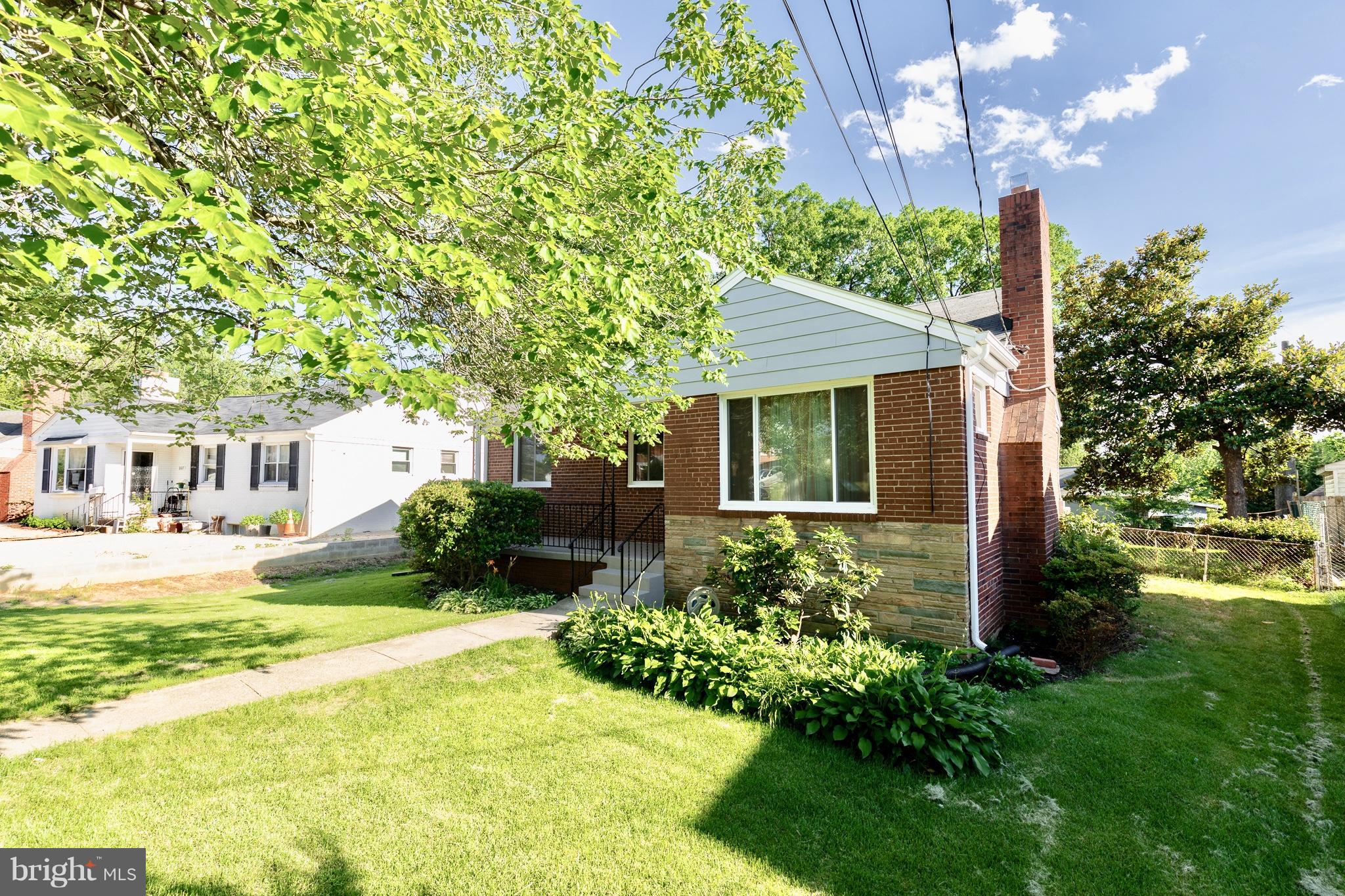 2105 Rolander Street Hyattsville, MD 20783 - Photo 2 of 28 Exterior (Front)