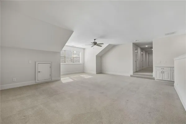 a view of empty room