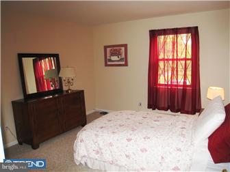 109 Grandview Road Springfield, PA 19064 - Photo 8 of 12