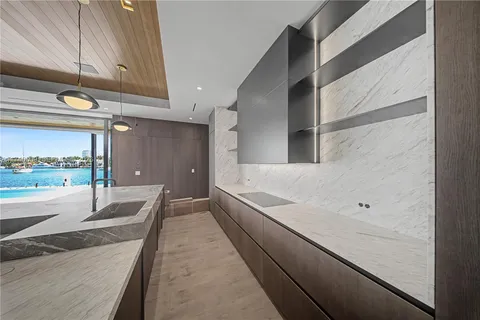 $36,500,000 | 1400 West Lake Drive, Fort Lauderdale, FL 33316