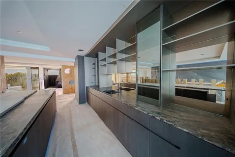 $36,500,000 | 1400 West Lake Drive, Fort Lauderdale, FL 33316