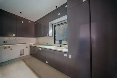 $36,500,000 | 1400 West Lake Drive, Fort Lauderdale, FL 33316