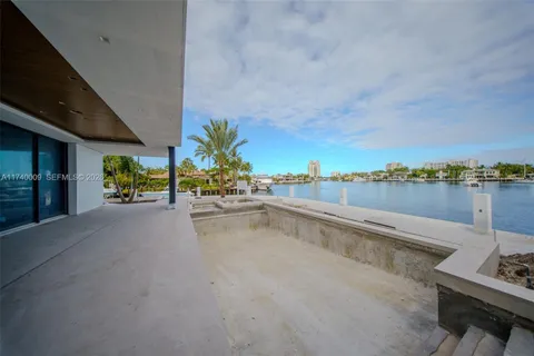 $36,500,000 | 1400 West Lake Drive, Fort Lauderdale, FL 33316