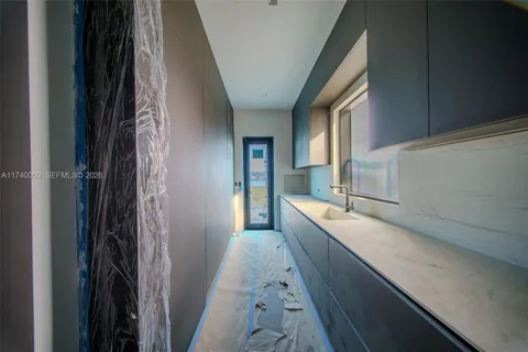 $36,500,000 | 1400 West Lake Drive, Fort Lauderdale, FL 33316