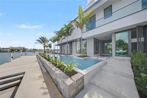 $36,500,000 | 1400 West Lake Drive, Fort Lauderdale, FL 33316