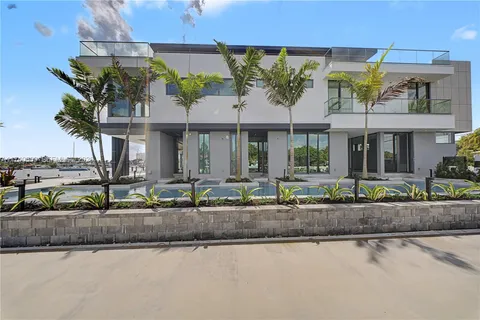 $36,500,000 | 1400 West Lake Drive, Fort Lauderdale, FL 33316