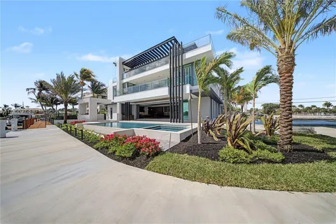 $36,500,000 | 1400 West Lake Drive, Fort Lauderdale, FL 33316