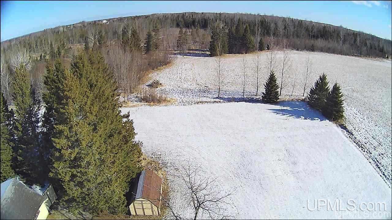 8972 Co Road Rapid River, MI 49878 - Photo 5 of 46