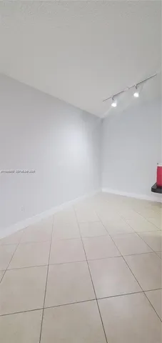 $1,500 | 10288 Fox Trail Road South, Unit 309, Royal Palm Beach, FL 33411