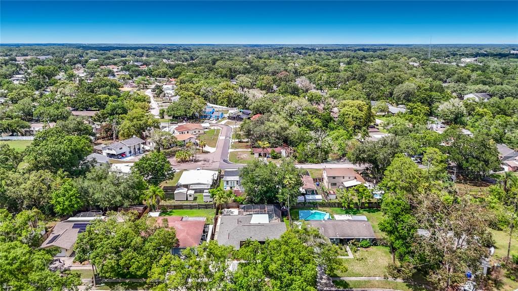 811 Ambassador Loop Tampa, FL 33613 - Photo 2 of 75