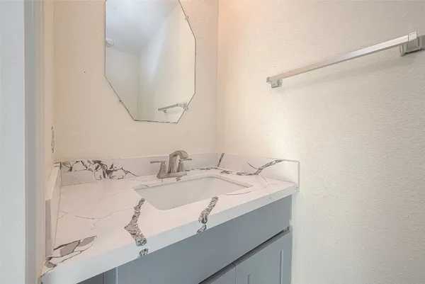 $1,900 | 19839 Rustic Lake Lane, Cypress, TX 77433