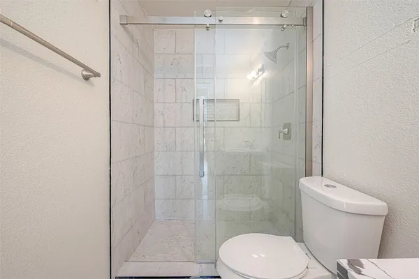 $1,900 | 19839 Rustic Lake Lane, Cypress, TX 77433