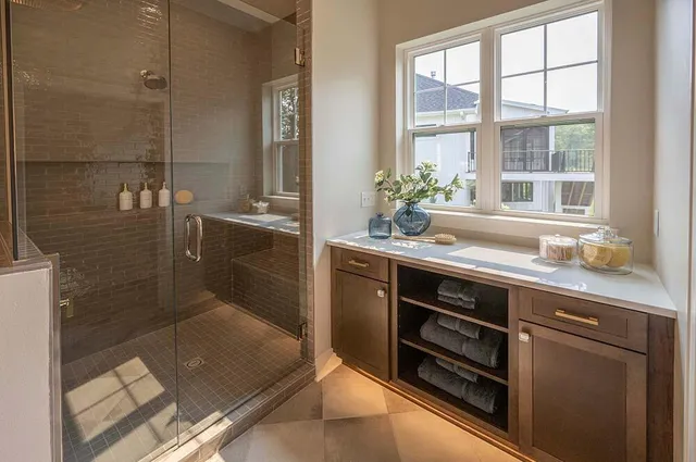 $1,395,000 | N66-w21471 Sagebrush Drive, Menomonee Falls, WI 53051