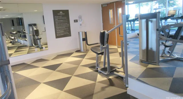 $3,200 | 555 South Street, Unit 3510, Honolulu, HI 96813