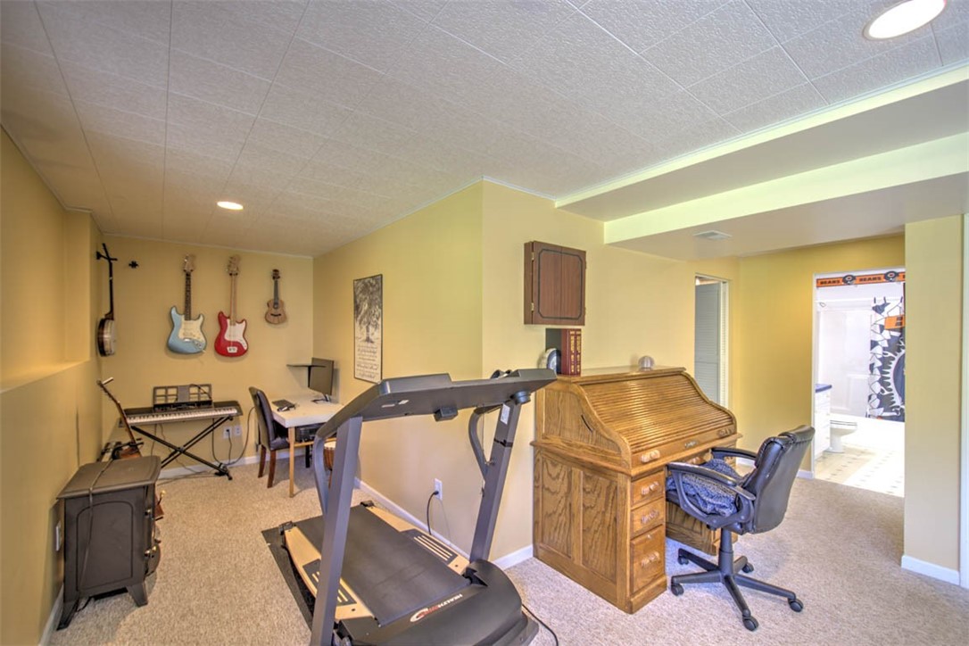 3646 Pleasantview Court Decatur, IL 62526 - Photo 36 of 45