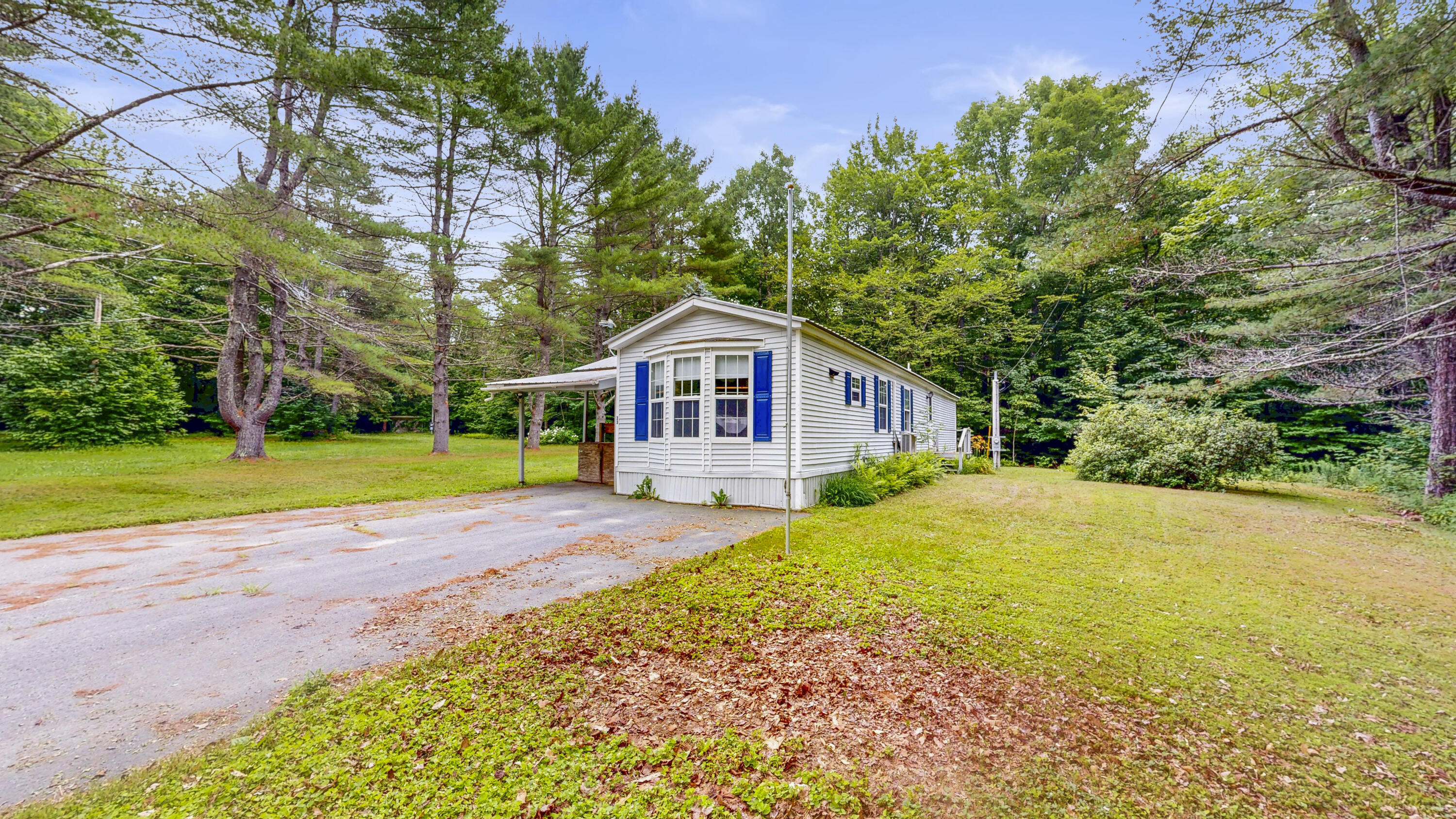 33 Butman Boulevard Readfield, ME 04355 - Photo 2 of 29 Front View