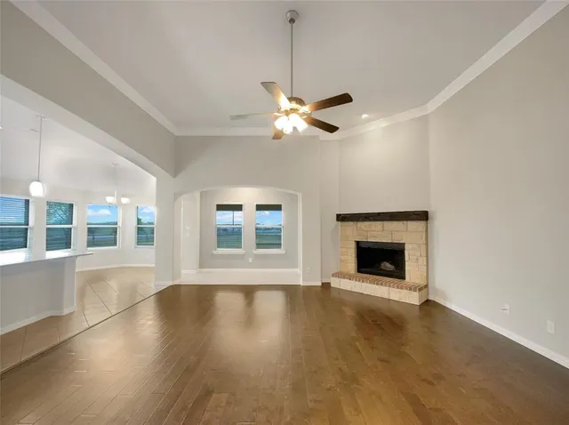 $450,000 | 103 County Road 4223, Decatur, TX 76234