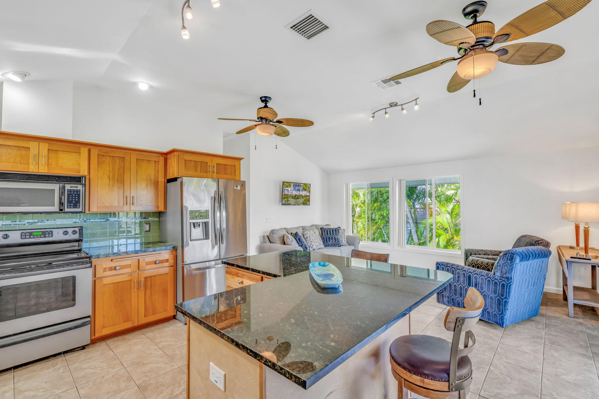 29025 Geranium Drive Big Pine Key, FL 33043 - Photo 11 of 45 Kitchen