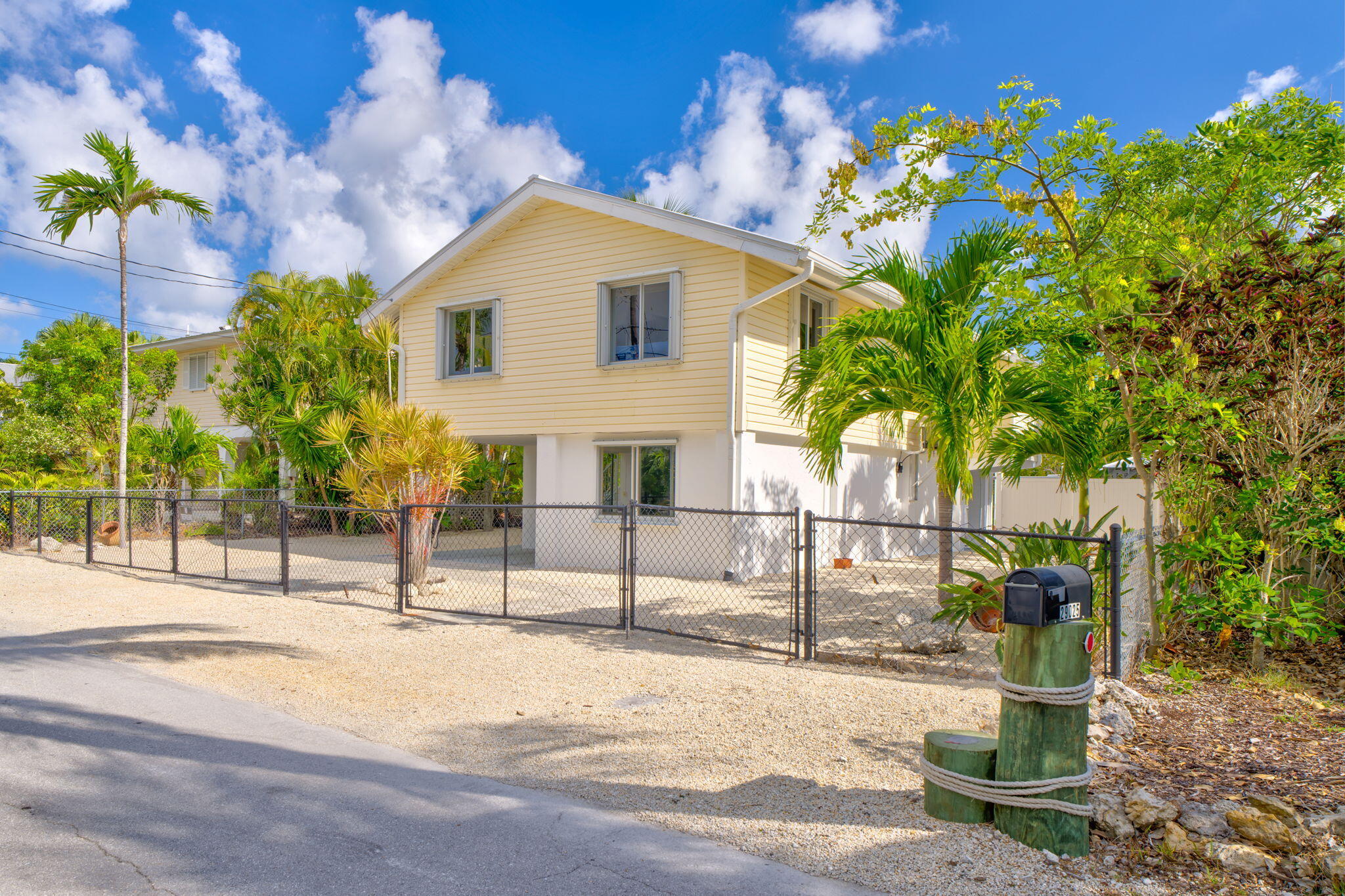 29025 Geranium Drive Big Pine Key, FL 33043 - Photo 33 of 45 Gated Property