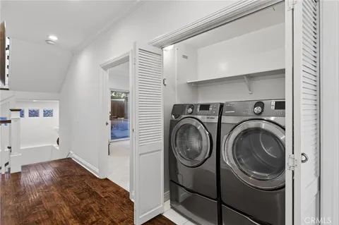$1,999,999 | 818 North Juanita Avenue, Unit B, Redondo Beach, CA 90277