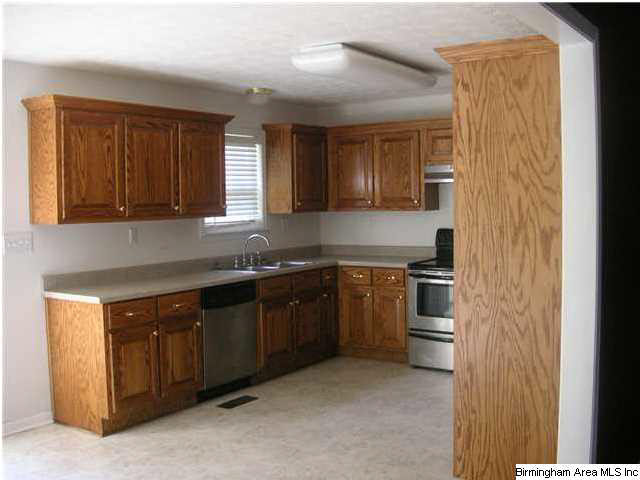 835 Whites Gap Road Jacksonville, AL 36265 - Photo 8 of 16