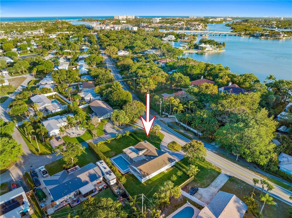 9 West Riverside Drive Jupiter, FL 33469 - Photo 5 of 39 Photo 5