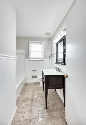 $2,700 | 1043 Percy Warner Boulevard, Nashville, TN 37205