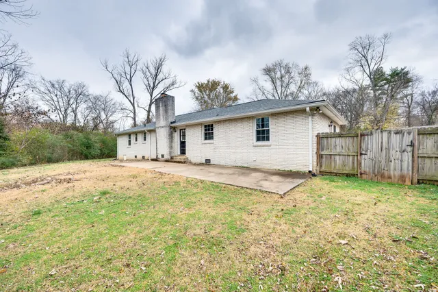 $2,700 | 1043 Percy Warner Boulevard, Nashville, TN 37205