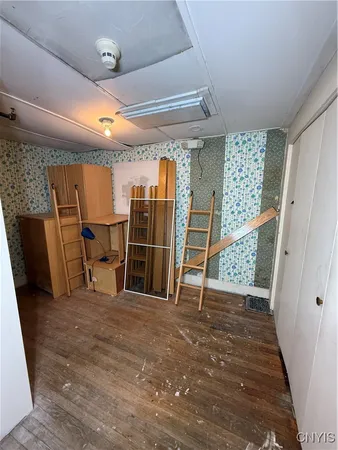 $335,000 | 15 Sullivan Street, Cazenovia, NY 13035