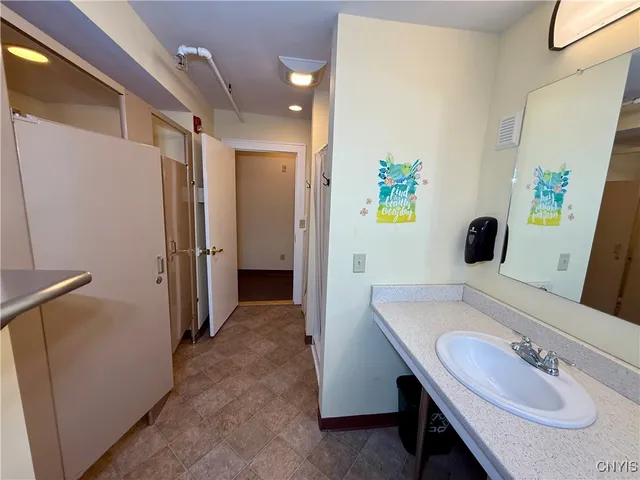 $495,000 | 15 Sullivan Street, Cazenovia, NY 13035