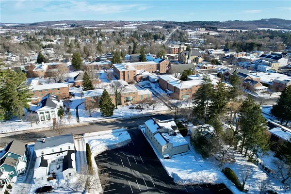 $495,000 | 15 Sullivan Street, Cazenovia, NY 13035