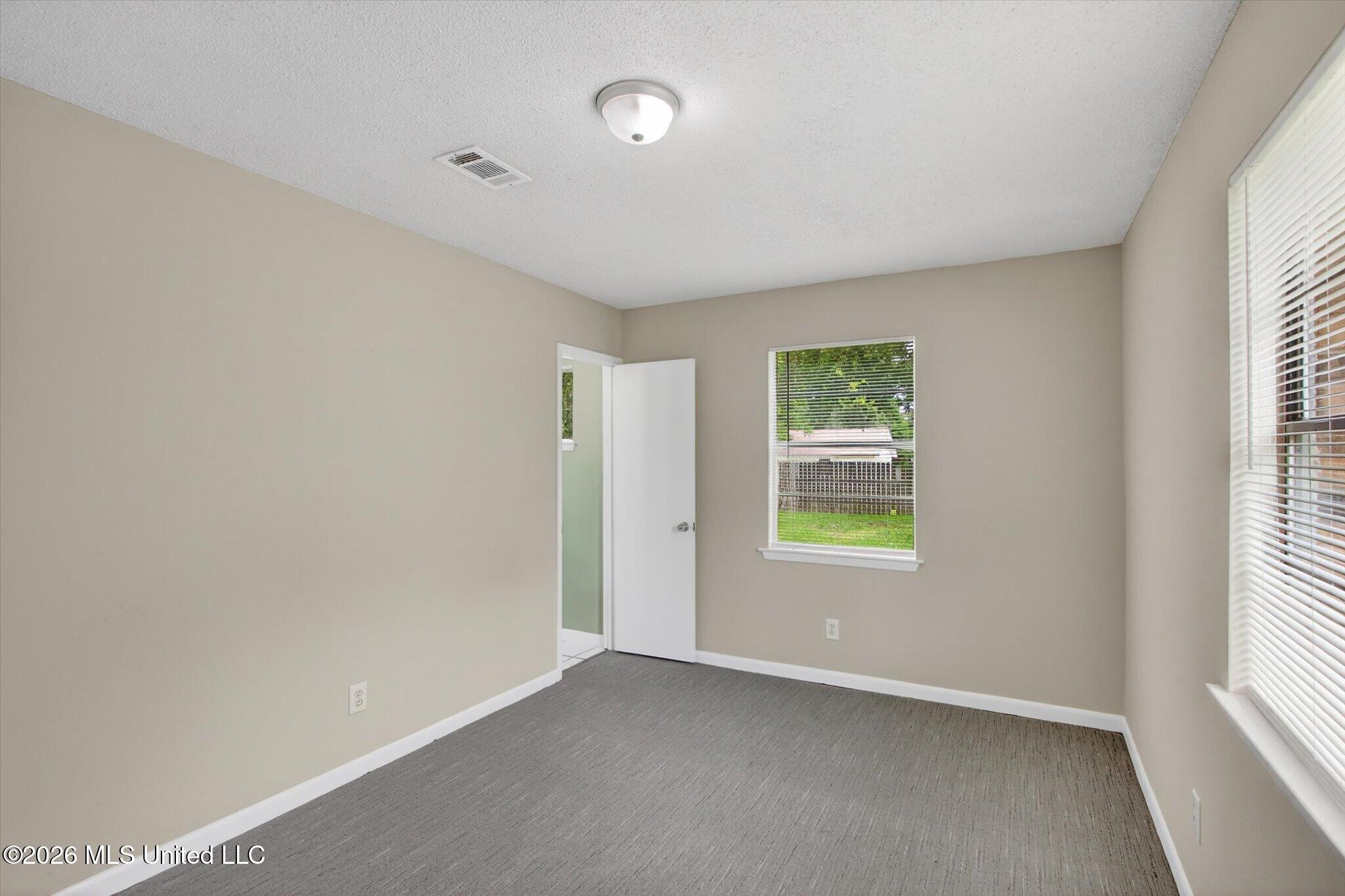 15304 Big Ridge Road Biloxi, MS 39532 - Photo 16 of 36 Bedroom 1