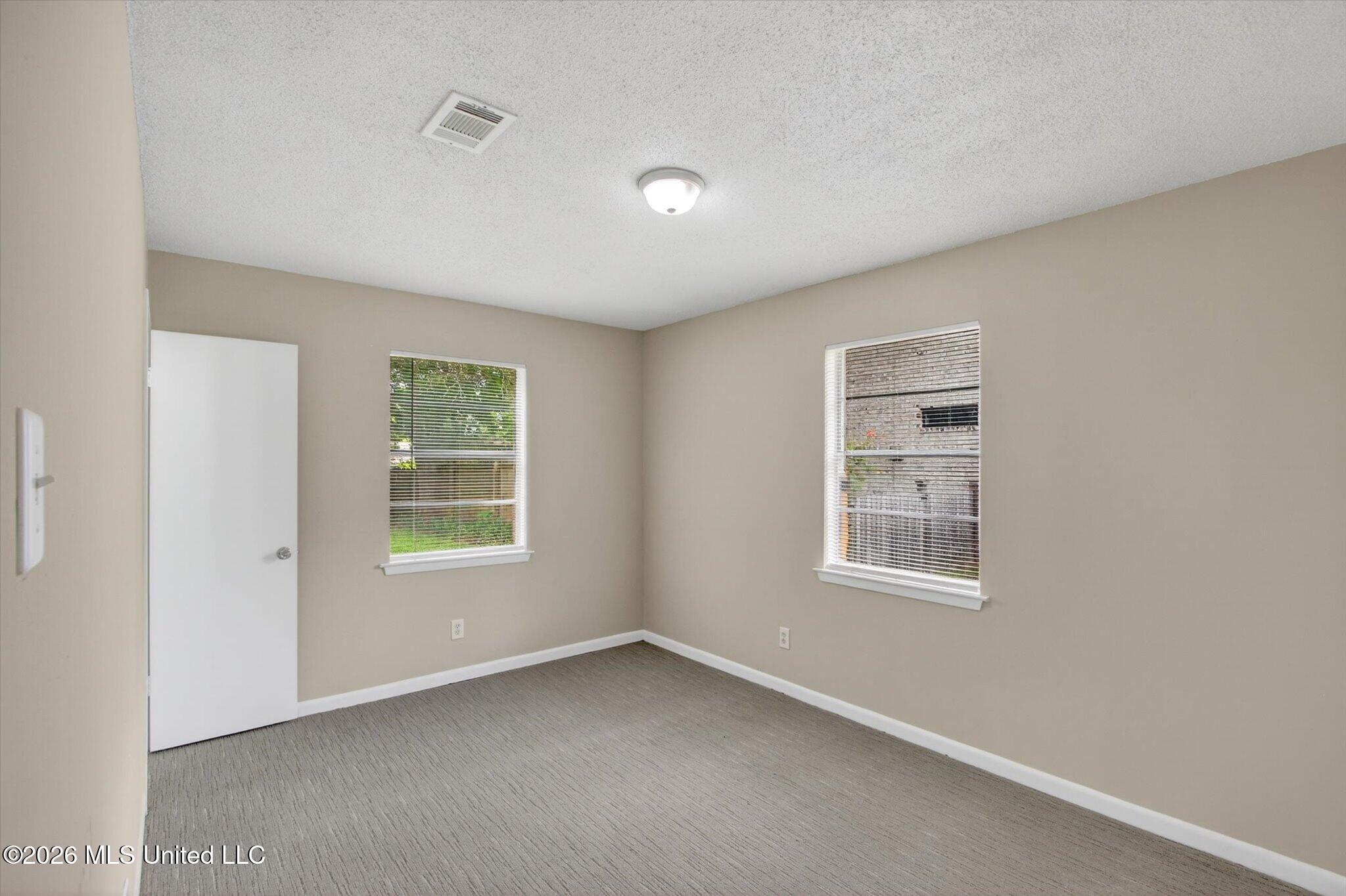 15304 Big Ridge Road Biloxi, MS 39532 - Photo 17 of 36 Owners suite