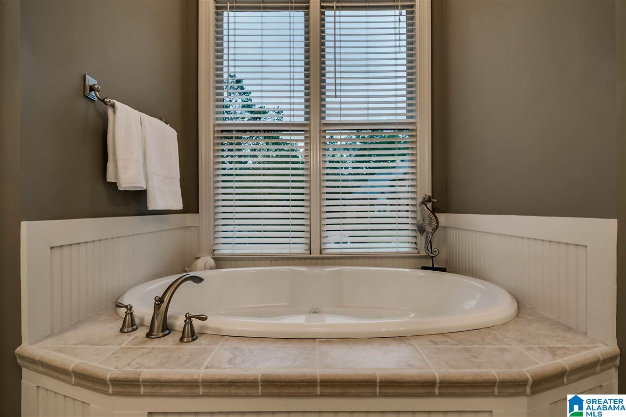 1112 Kingswood Road Birmingham, AL 35242 - Photo 27 of 48