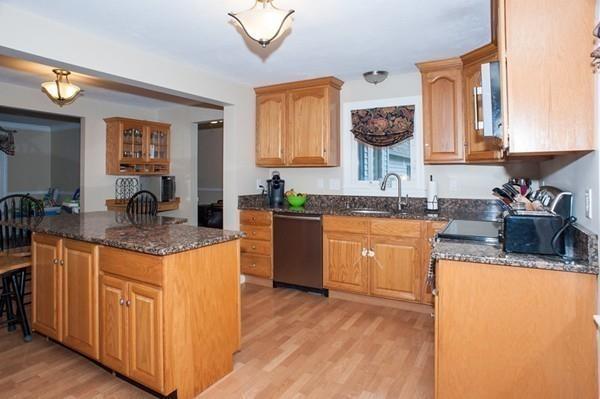 47 Wire Village Road Spencer, MA 01562 - Photo 2 of 39 Gallery Image 2