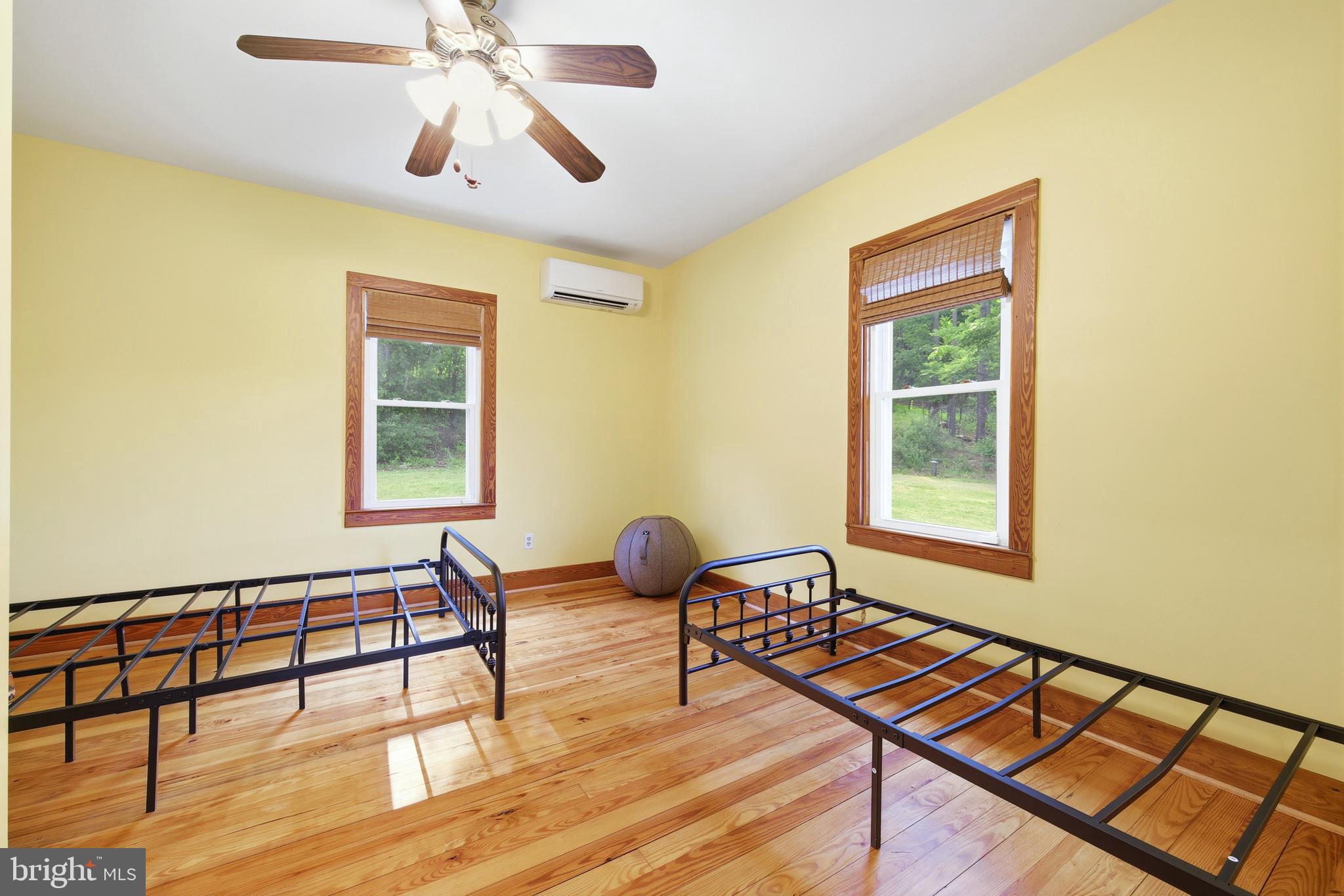 527 Panhandle Road Bentonville, VA 22610 - Photo 15 of 51 Bedroom 2