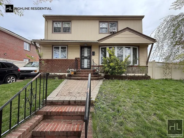 $3,499 | 17-17 Francis Lewis Boulevard, Unit 1 | Flushing