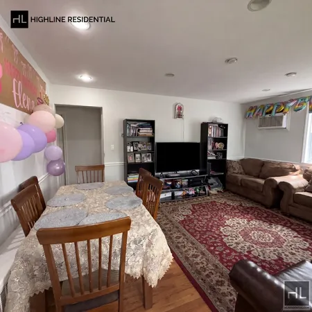 $3,499 | 17-17 Francis Lewis Boulevard, Unit 1 | Flushing