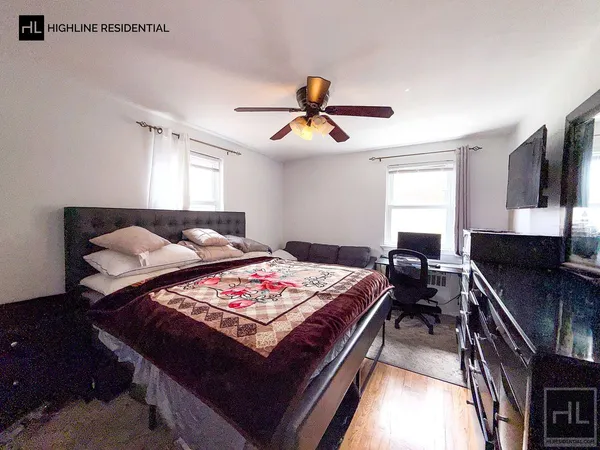 $3,499 | 17-17 Francis Lewis Boulevard, Unit 1 | Flushing