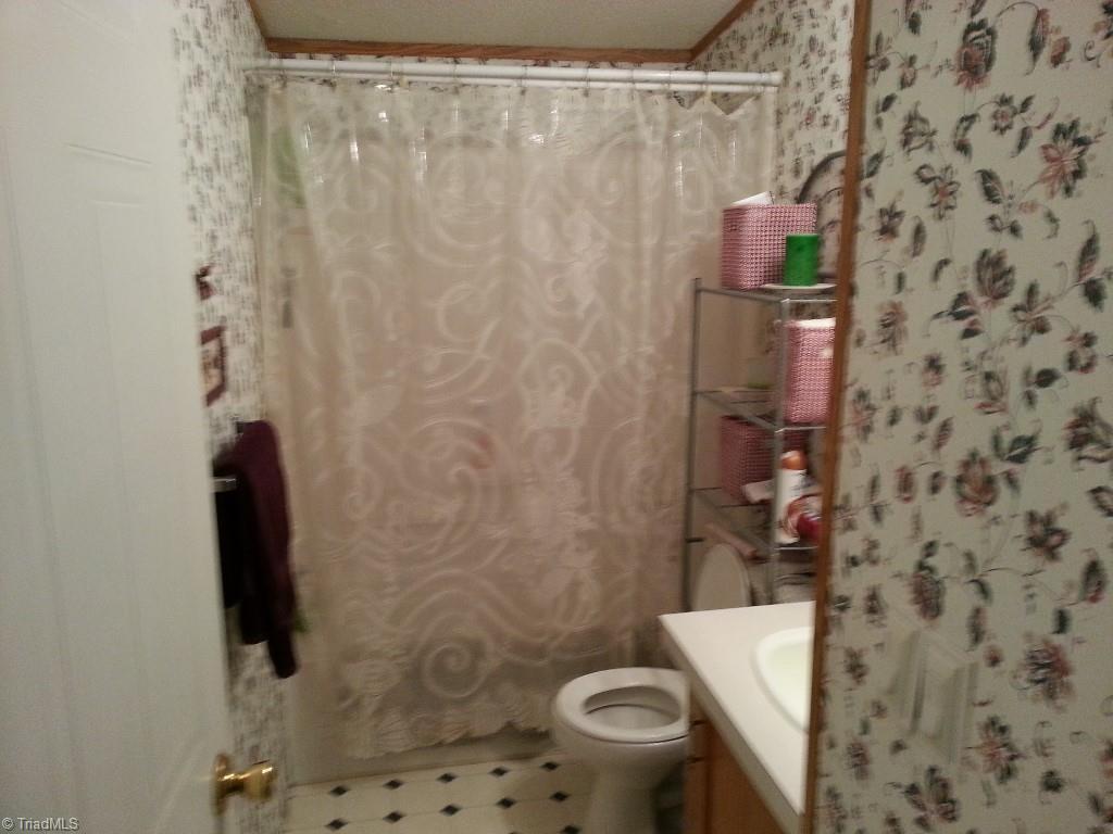 2766 Chandler Mill Road Pelham, NC 27311 - Photo 13 of 26 Gallery Image 13